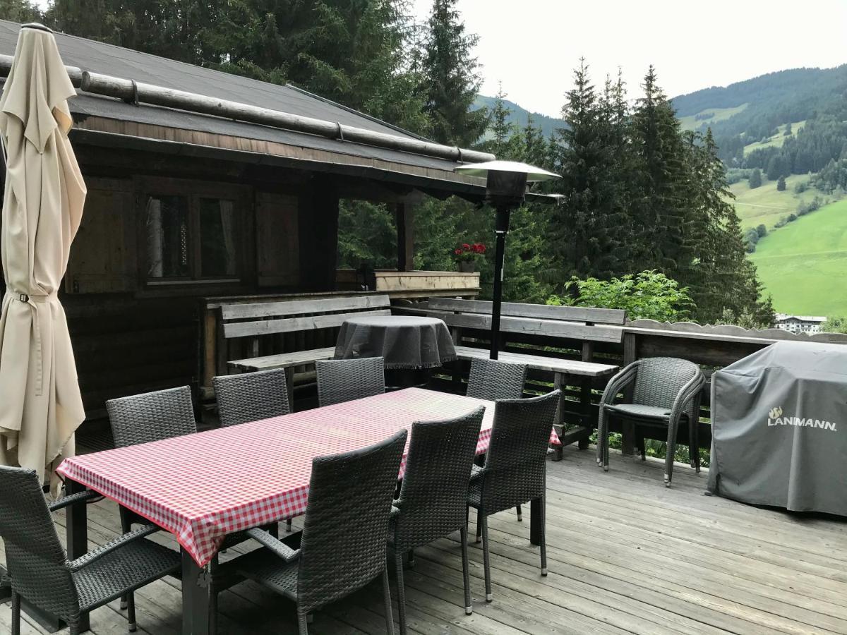 Wasserfallhuette Saalbach Luaran gambar